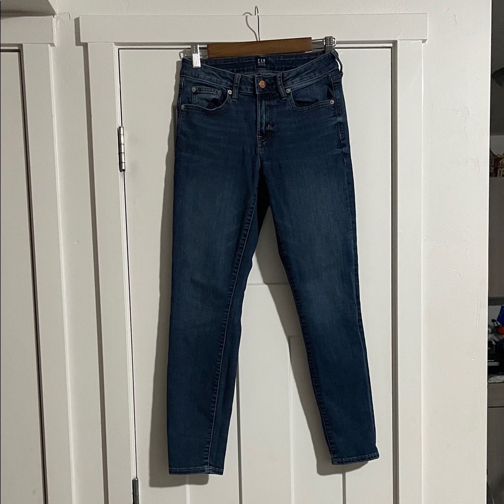 GAP Women's Dark Blue Skinny Jeans